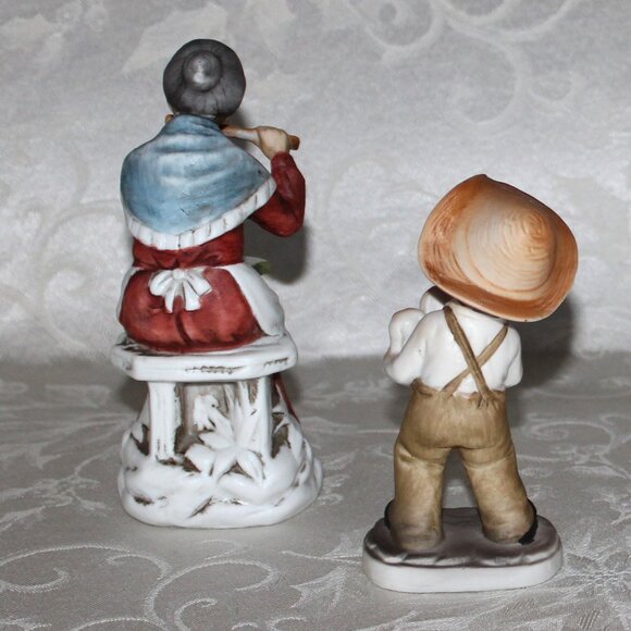 Vintage Bisque Figurine Grandpa Carrying Apples - Picture 11 of 12